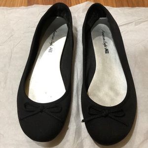 BLACK FLATS WITH BOW AT THE FRONT